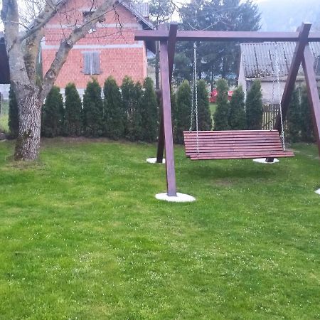 House Pribic Hotel Vrelo Koreničko Екстериор снимка