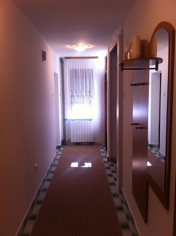 House Pribic Hotel Vrelo Koreničko Стая снимка