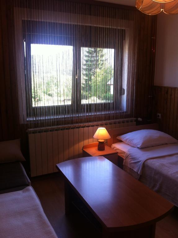 House Pribic Hotel Vrelo Koreničko Стая снимка