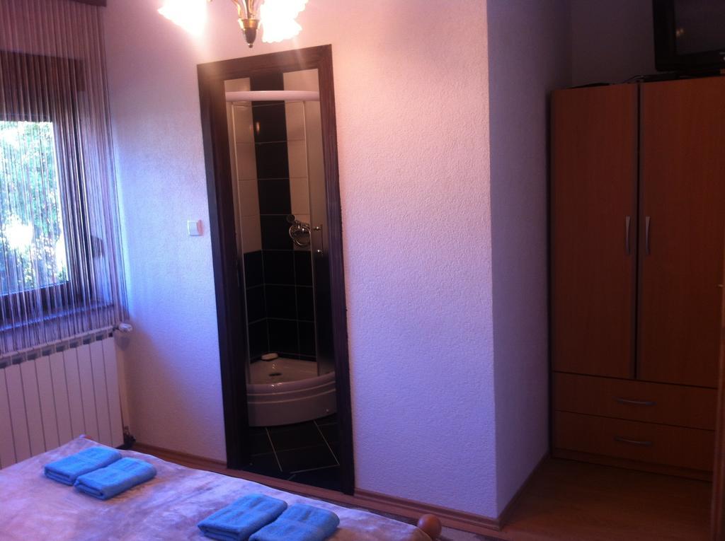 House Pribic Hotel Vrelo Koreničko Стая снимка