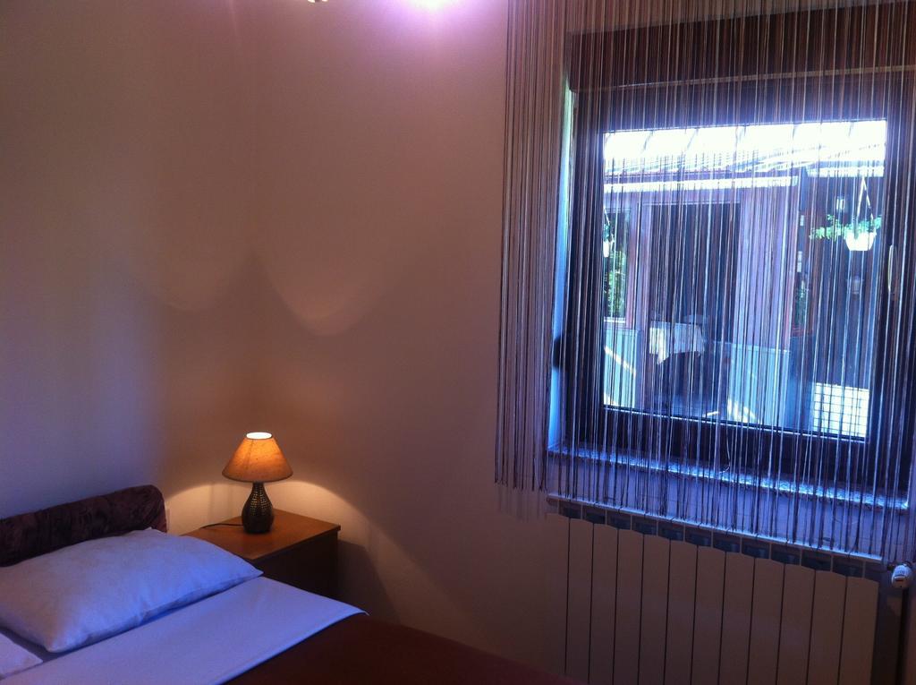 House Pribic Hotel Vrelo Koreničko Стая снимка