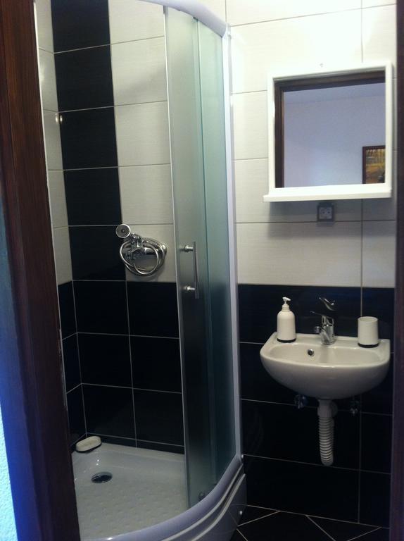 House Pribic Hotel Vrelo Koreničko Стая снимка